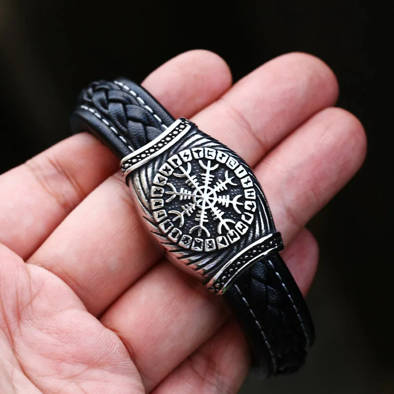 Variety of Pathfinder Vegvisir Leather Bracelets showing different lengths from 18 to 24 cm, catered to all wrist sizes.