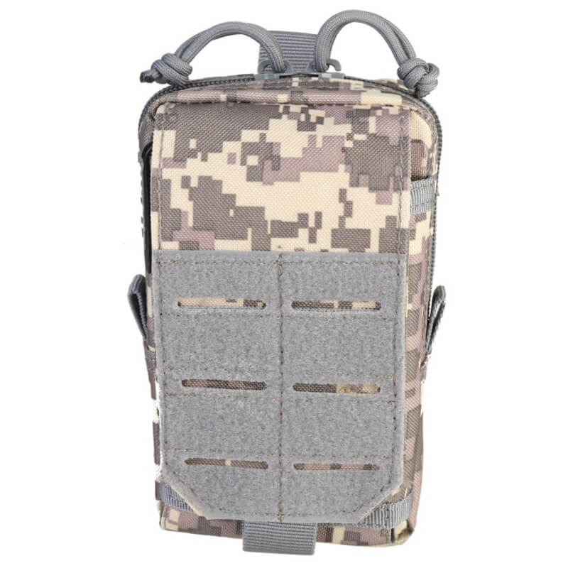 Spacious main compartment with zippered closure