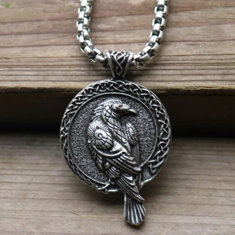 Elegant display of the Munin pendant from Odin’s Raven Wisdom Necklace, representing memory, crafted in high-quality zinc alloy.