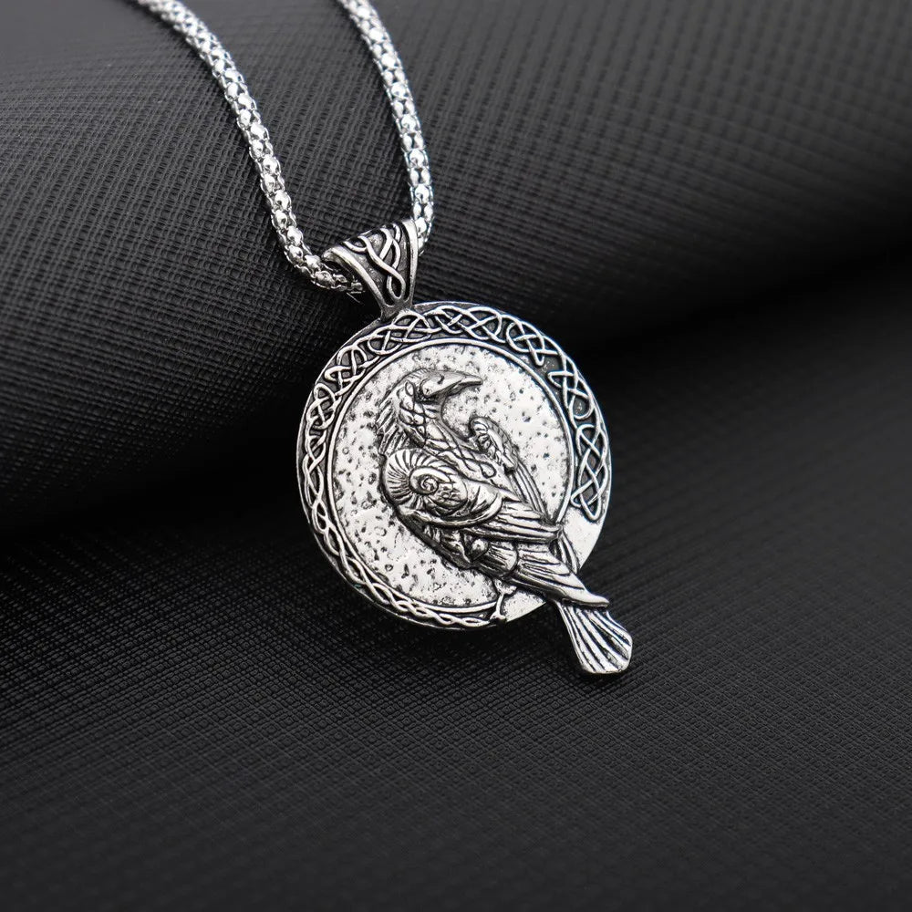 Intricate design details of the Munin pendant on Odin’s Raven Wisdom Necklace, emphasizing the thematic elements of memory and intelligence.