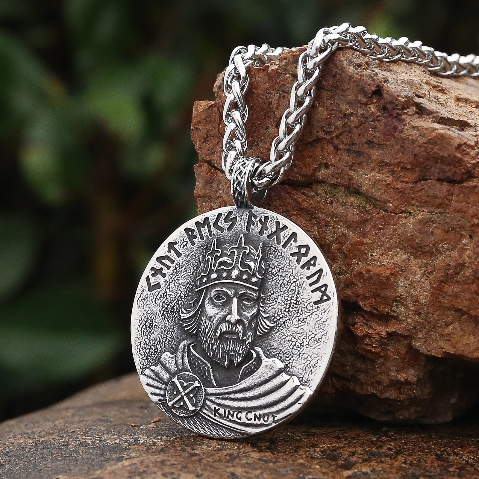 King Knut stainless steel pendant featured on a 23.6-inch chain, emphasizing his historical rule over England, Denmark, and Norway.